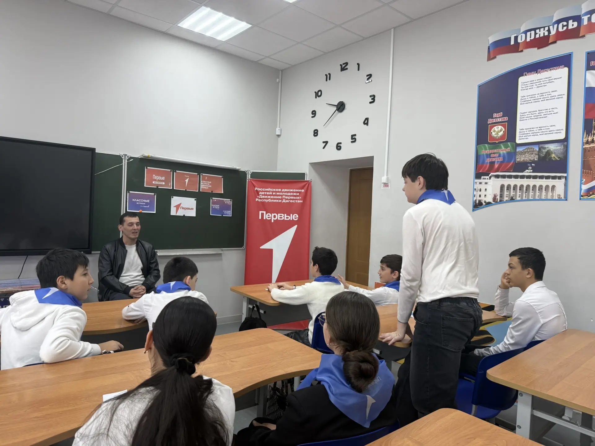 🇷🇺 Встреча с Героем в преддверии Дня защитника Отечества  В преддверии праздника мужества и чести в 