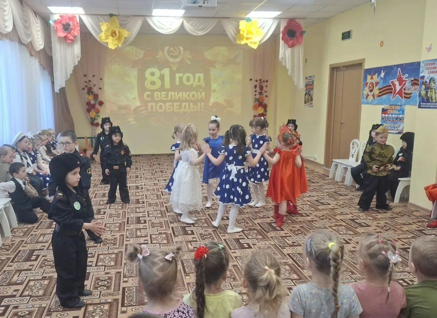 Уроки памяти и мира: наш праздничный концерт к 9 Мая.                             В В к...