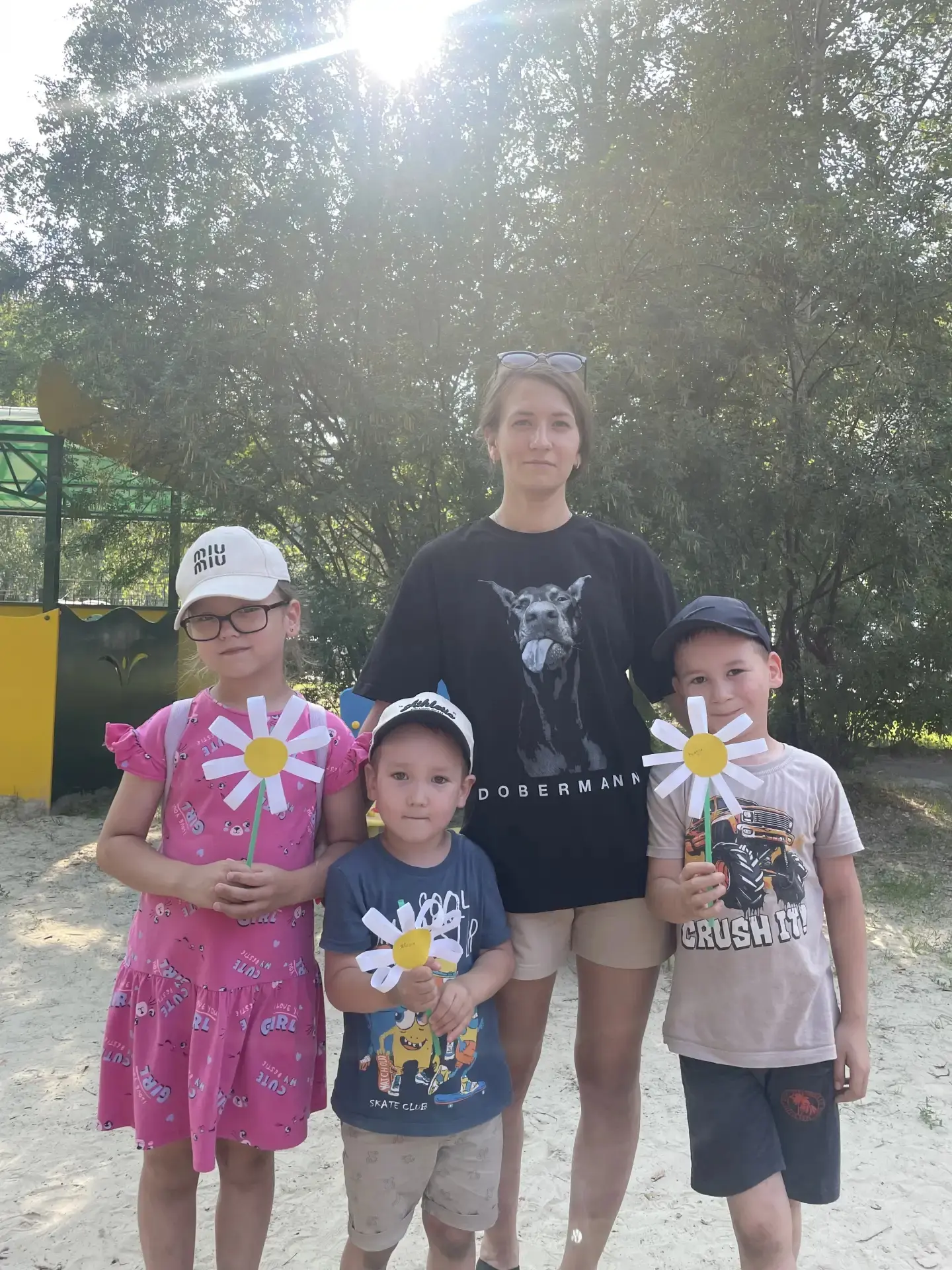 🌼🌼🌼В День семьи, любви и верности ребята из группы „АБВГДЕЙКА“ от всей души поздравляют родителей