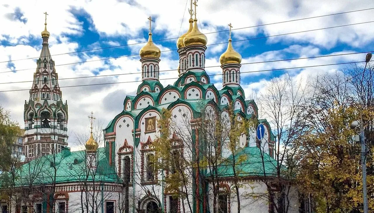 Были ли Вы в Хамовниках? Это удивительный район Москвы, где жили ткачи, «химичили» мыло...