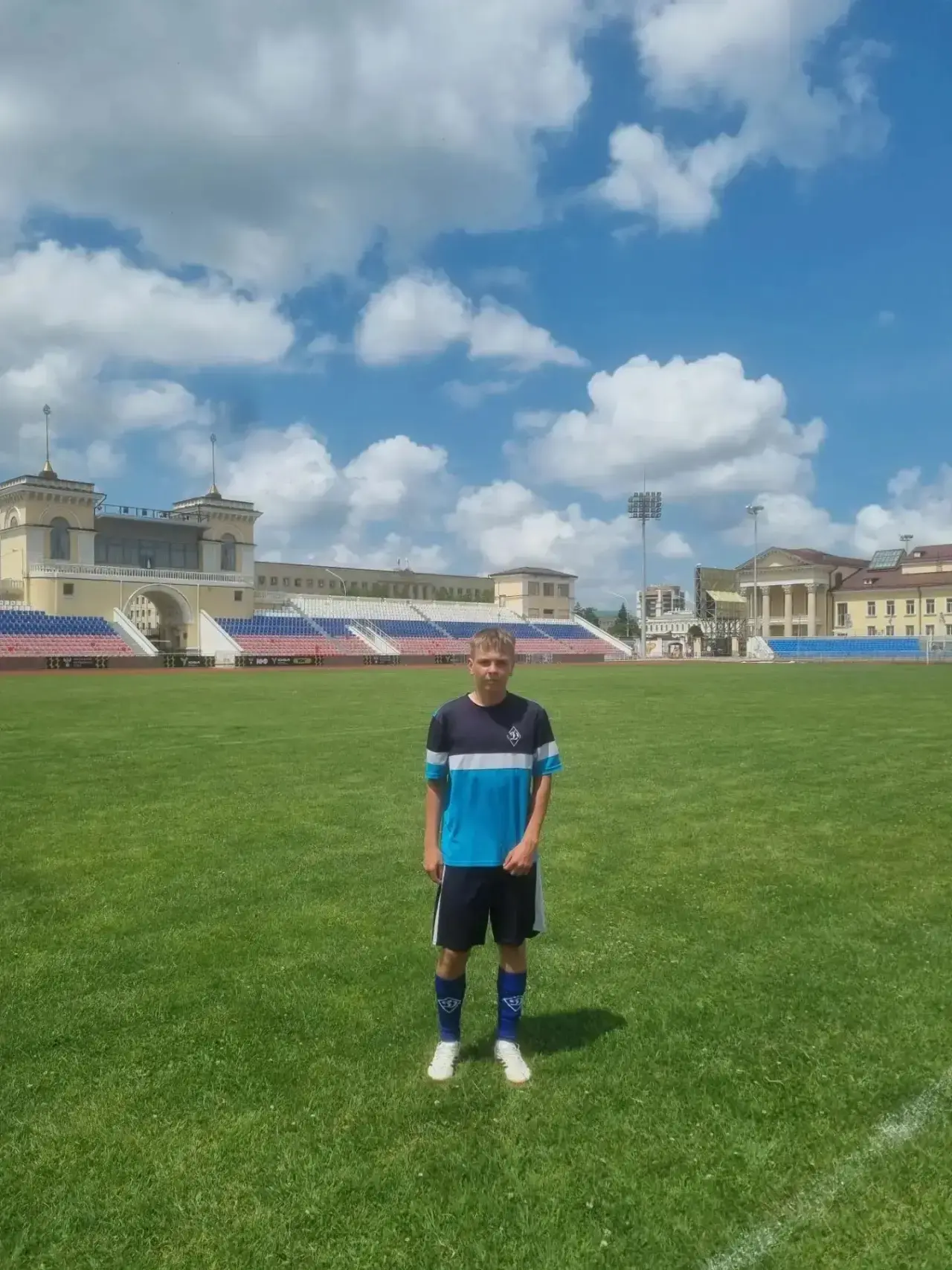 ⚽️ Воспитанник «СШ Лукоморье» дебютировал за ФШ «Динамо» Ставрополь!

5-6 июня в краевом центре прох
