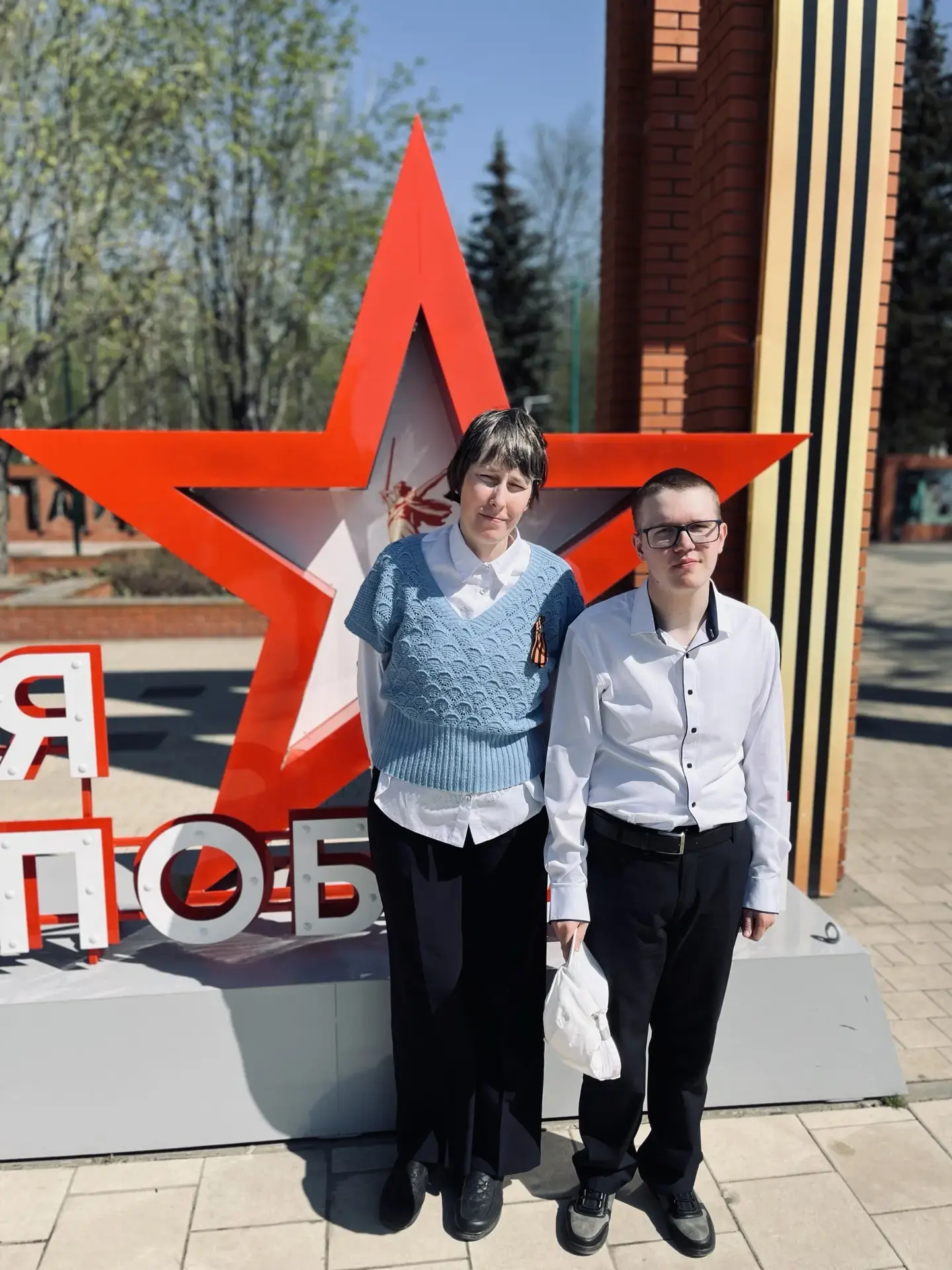 📌 Памяти павших будем достойны

✨ В преддверии Дня Победы по всей стране проходят торжественные мер