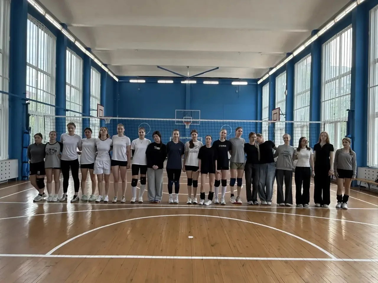 🏐13.05.2026 на базе ГБОУ СОШ №16 прошел финал по волейболу среди девушек 2009-2010 г.р. в рамках рай
