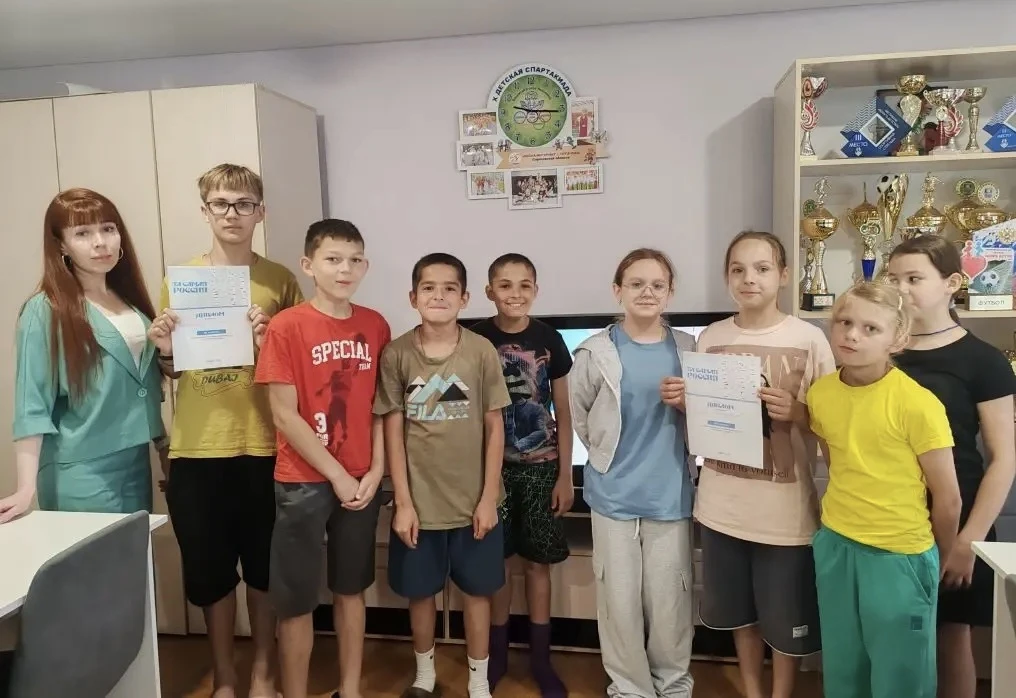 🇷🇺✨ День России в Пугачеве: Всероссийская интеллектуальная игра «Та самая Россия»! ✨🇷🇺

В рамках