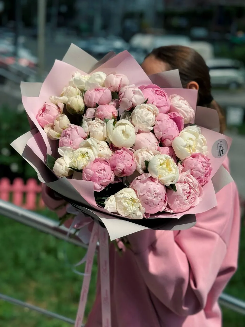 Собираем ваши заказы и сходим с ума от красоты пиончиков 💖

Они невероятные, а цена на них особо пр
