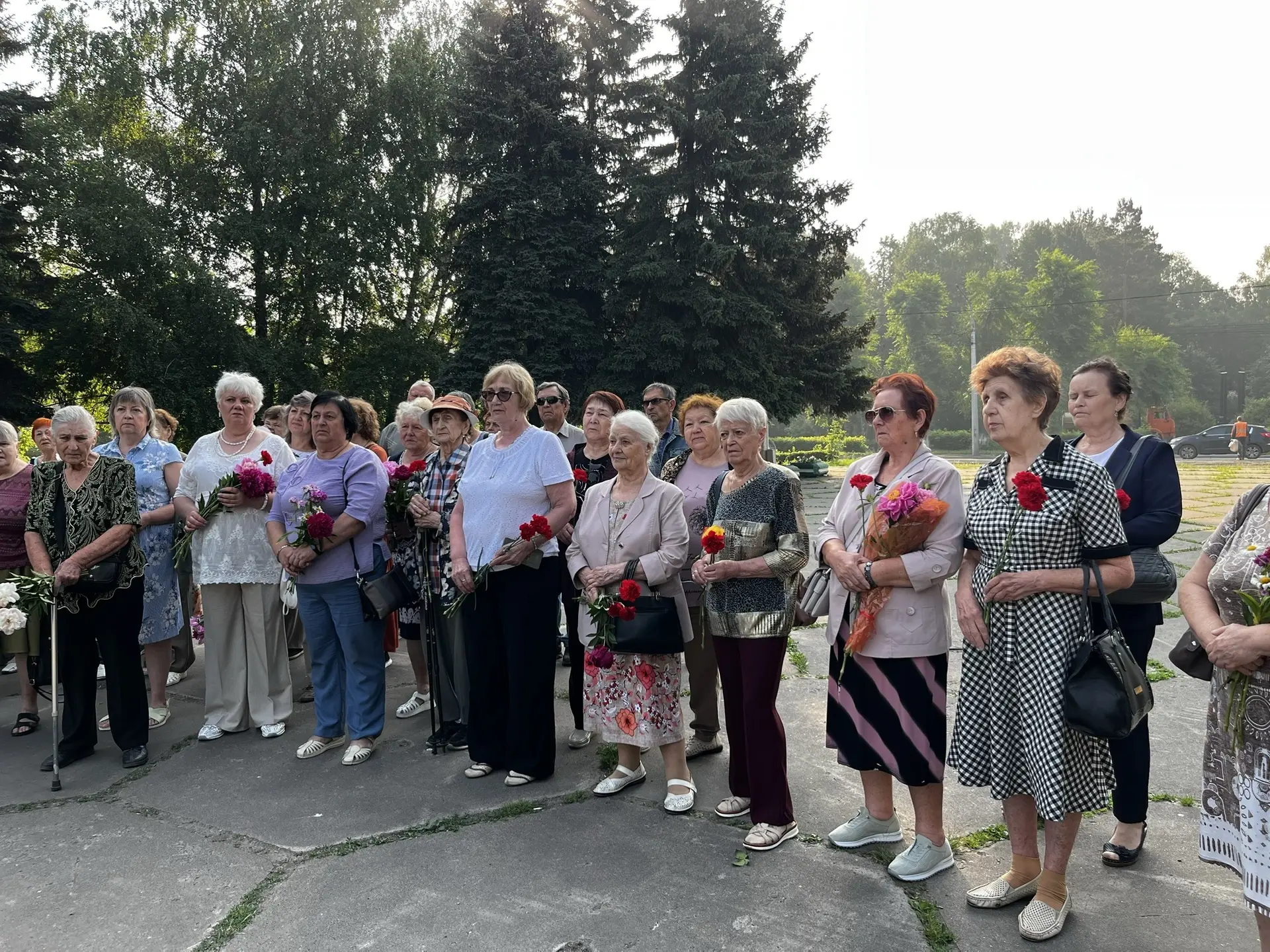 🎖️ День памяти и скорби

Сегодня, 22 июня, мы со скорбью вспоминаем одну из самых трагических дат в