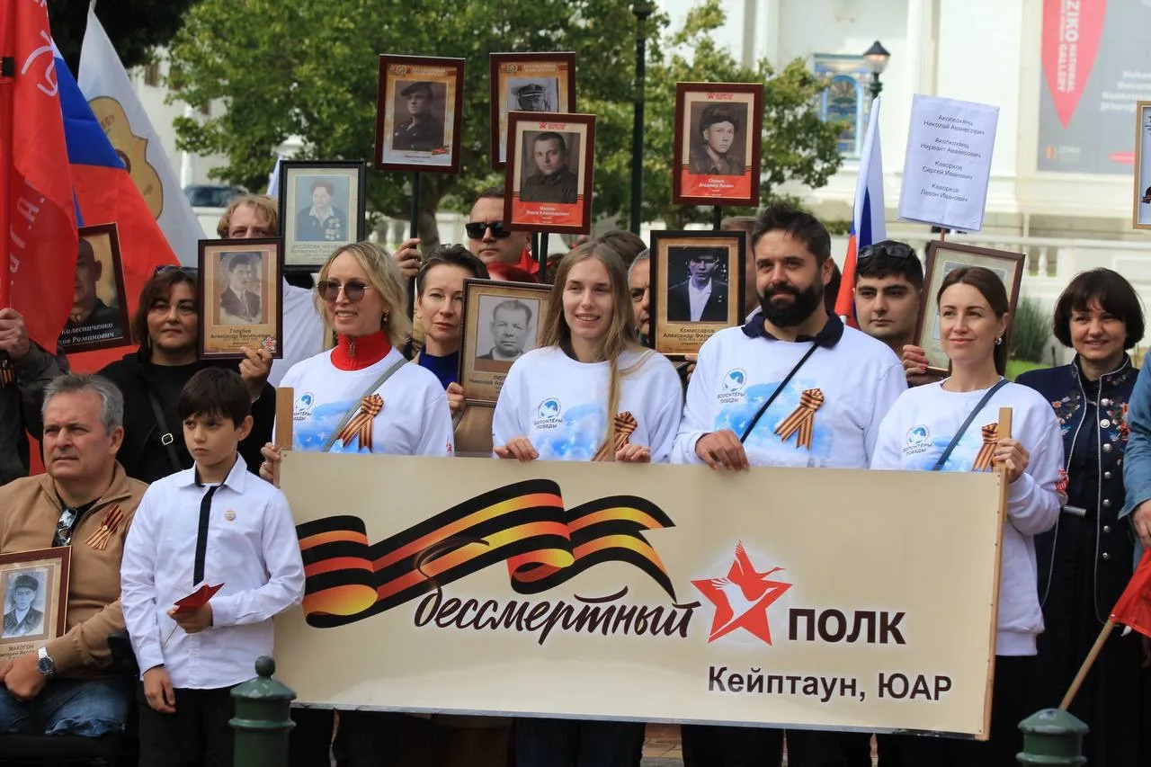 День Победы давно перестал быть только российским праздником. Десятки стран присоединяются к чествов