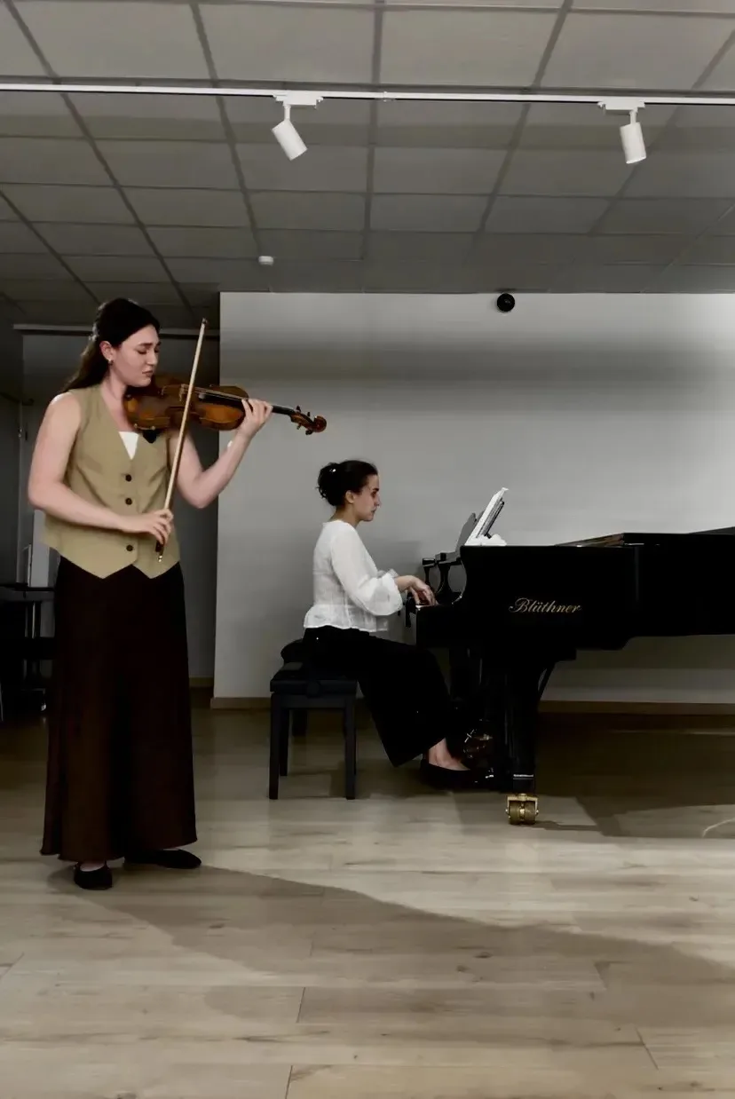 🎻 Музыкальный подарок ко Дню защиты детей.

1 июня в концертном зале «ДМШ имени Н.П.Осипова» состоя