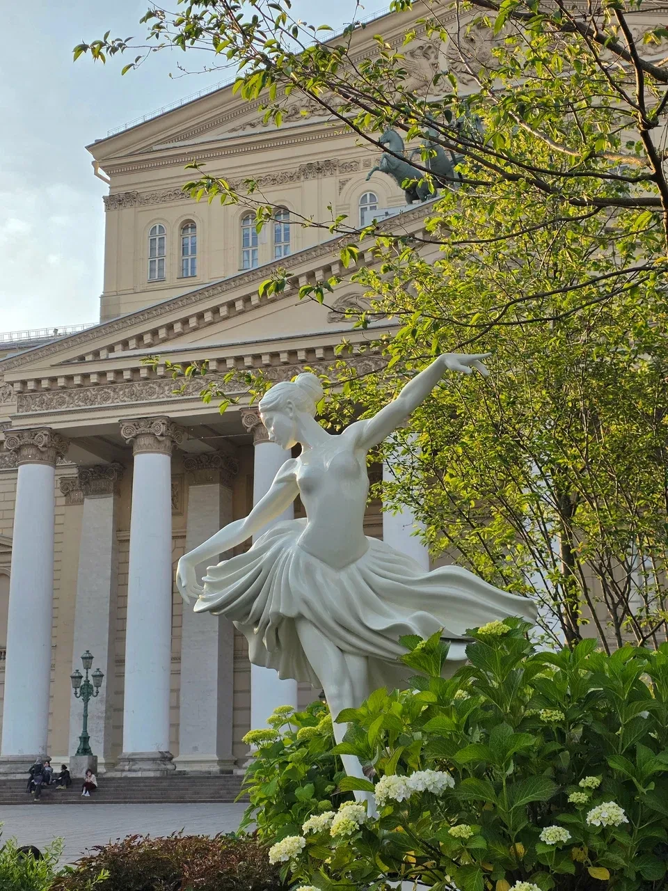 Отправляемся на бесплатную экскурсию "Творчество архитектора Осипа Бове" 🚶✨