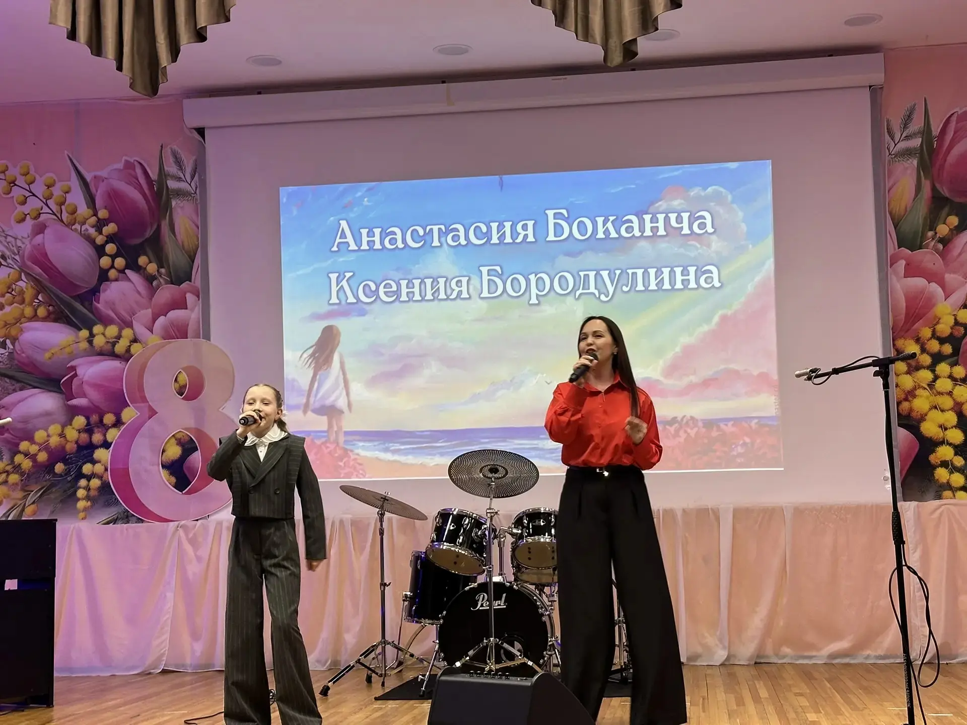 🌸 В преддверии 8 Марта в нашей школе состоялся праздничный концерт «Поверь в мечту»! 🌸 На сцене звуч