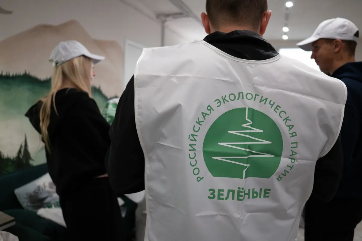 «Зеленые» начали сбор подписей для выдвижения в ЗакС

Петербургский штаб партии «Зеленые» 23 июня 