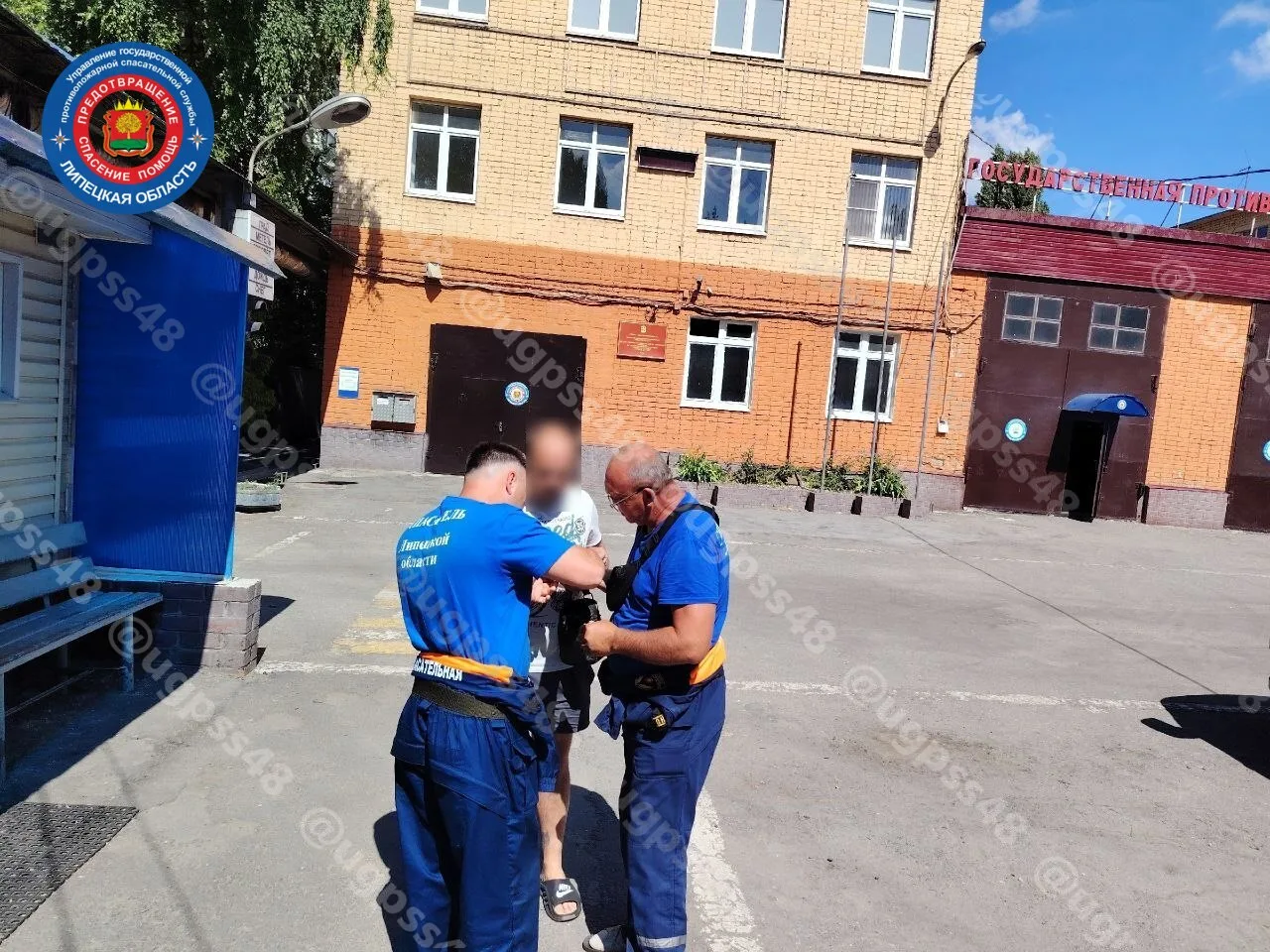 💍 Когда кольцо оказалось крепче планов

Липчанин пришёл к спасателям с необычной просьбой: снять ко