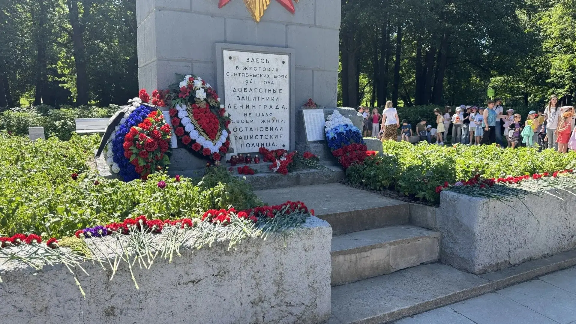 🌹 Поколение помнит

Ровно 85 лет назад началась Великая Отечественная война — самая страшная и кров