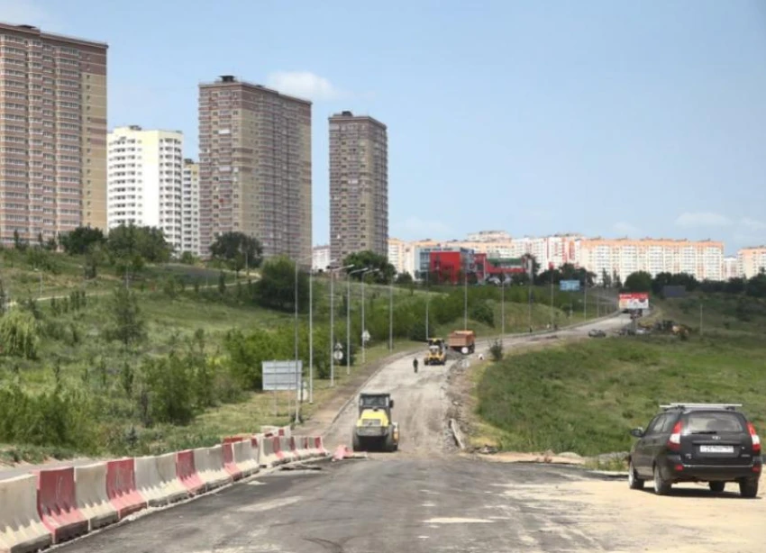 На Вавилова завершили переустройство водовода