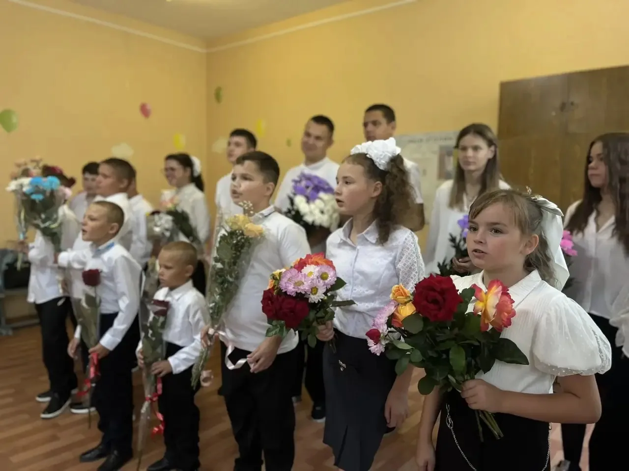 📌📌Сегодня, 1 сентября, в нашей школе царила по-настоящему праздничная атмосфера. На т...