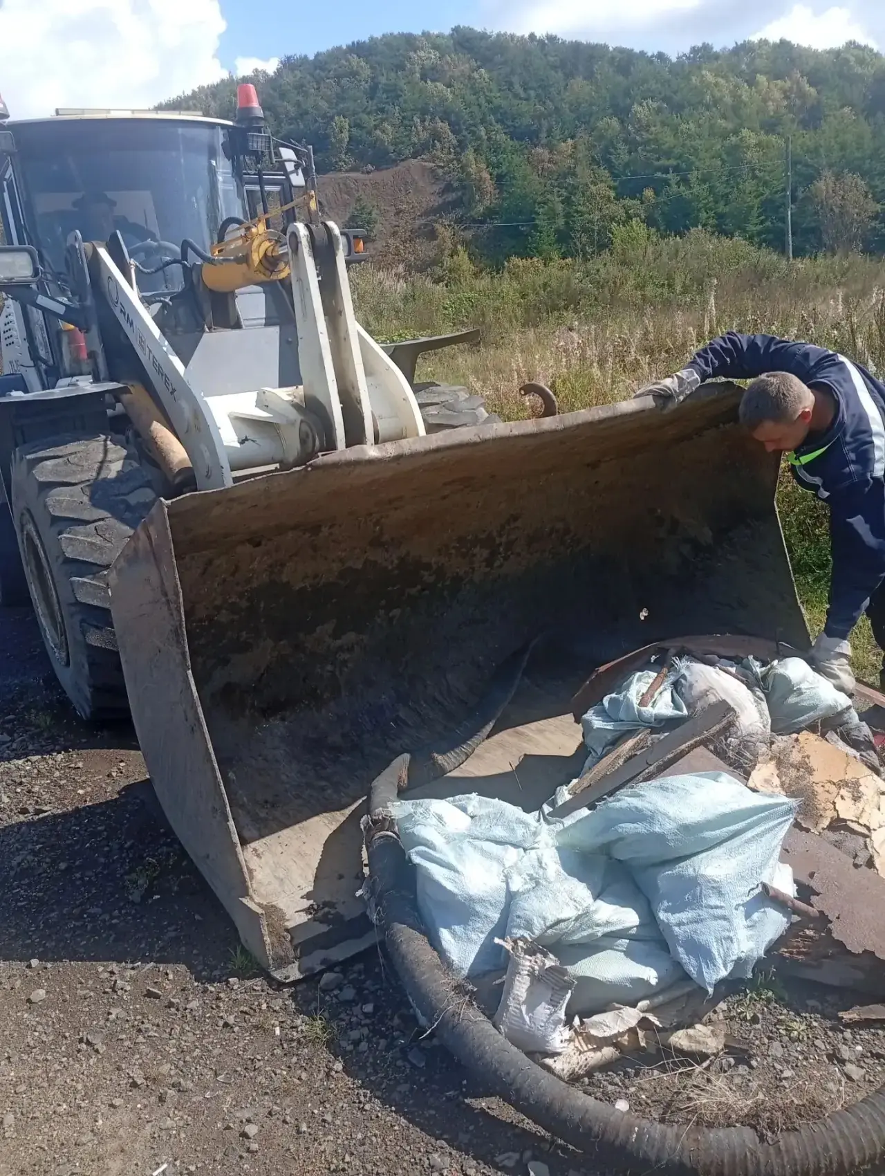 ➡️ Сегодня силами «Управления дорожно- транспортным хозяйством» выполнены следующие раб...