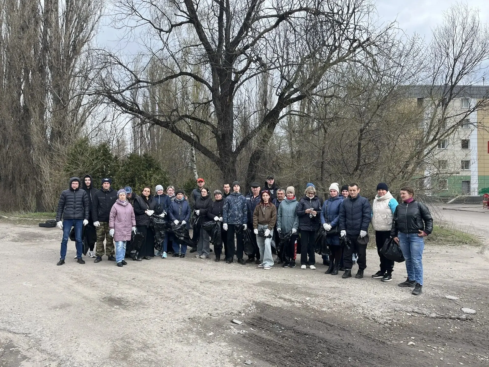 Тренер-преподаватель СШОР 9 отделения бокса Юрий Викторович Иванов, принял активное участие в общего