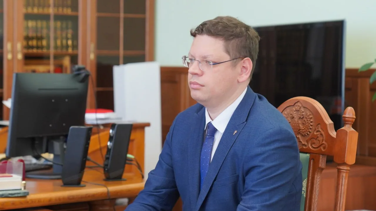 Экс-директор Департамента здравоохранения Ивановской области Антон Арсеньев осужден за ...