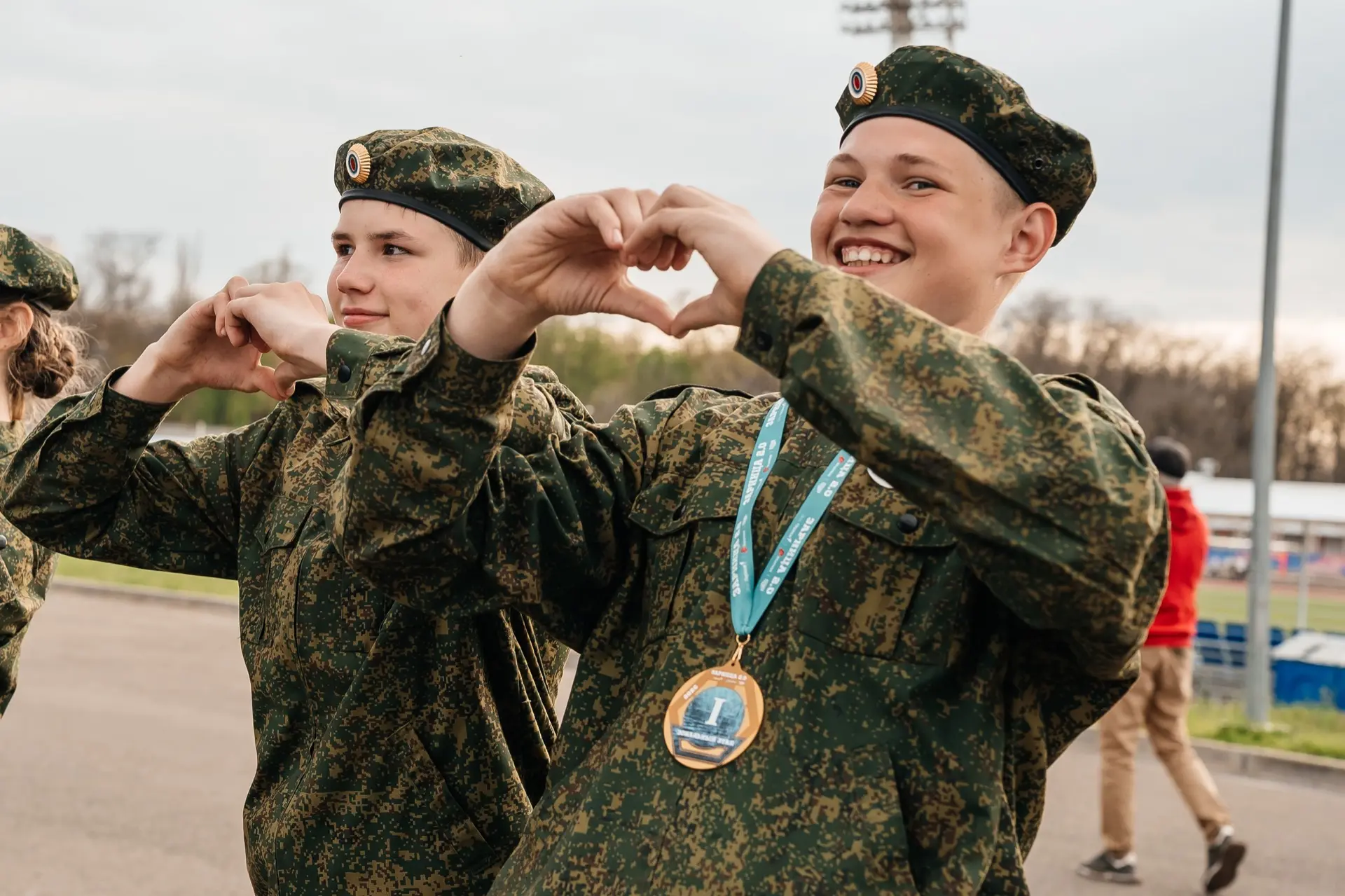А вы видели, как прошёл зональный этап «Зарницы 2.0» в Ростове-на-Дону?   ⚡️Отряды из 11 муниципалит