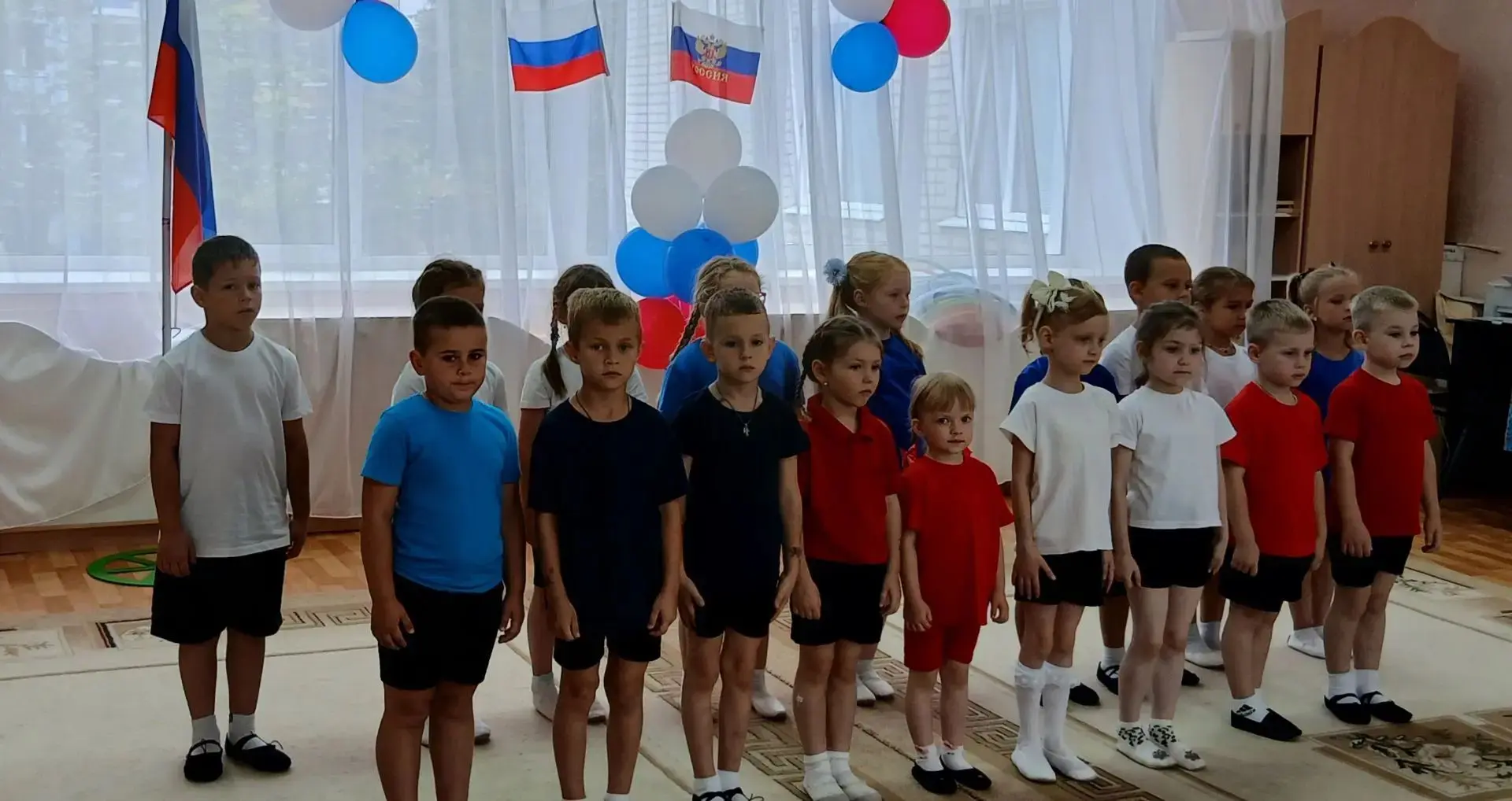 🇷🇺 В старшей группе «Солнечные зайчики» прошёл яркий тематический праздник, посвящённ...