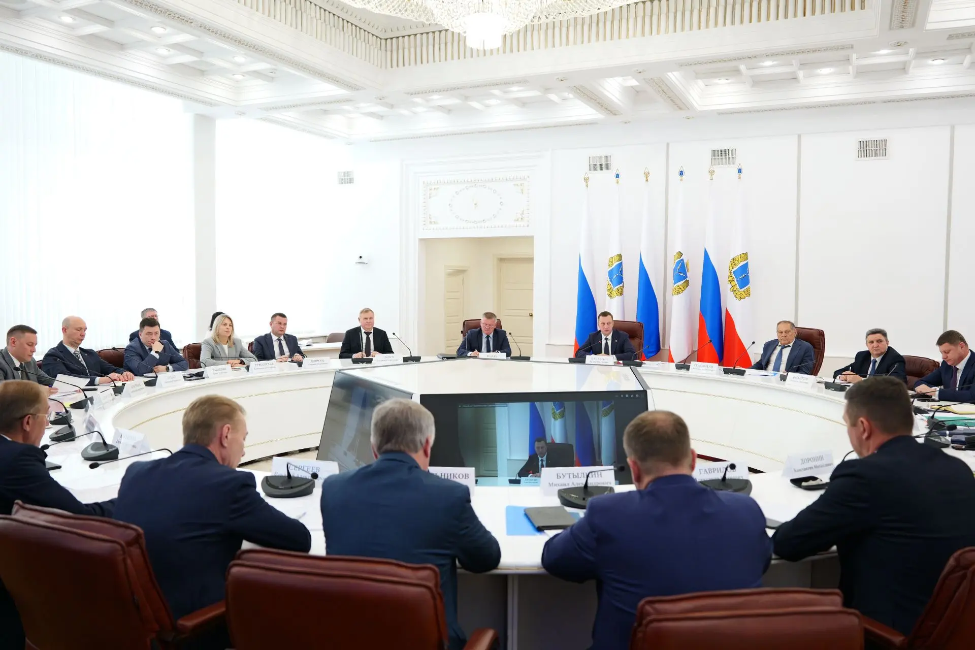 ➡️ Губернатор Роман Бусаргин провел постоянно действующее совещание с заместителями пре...