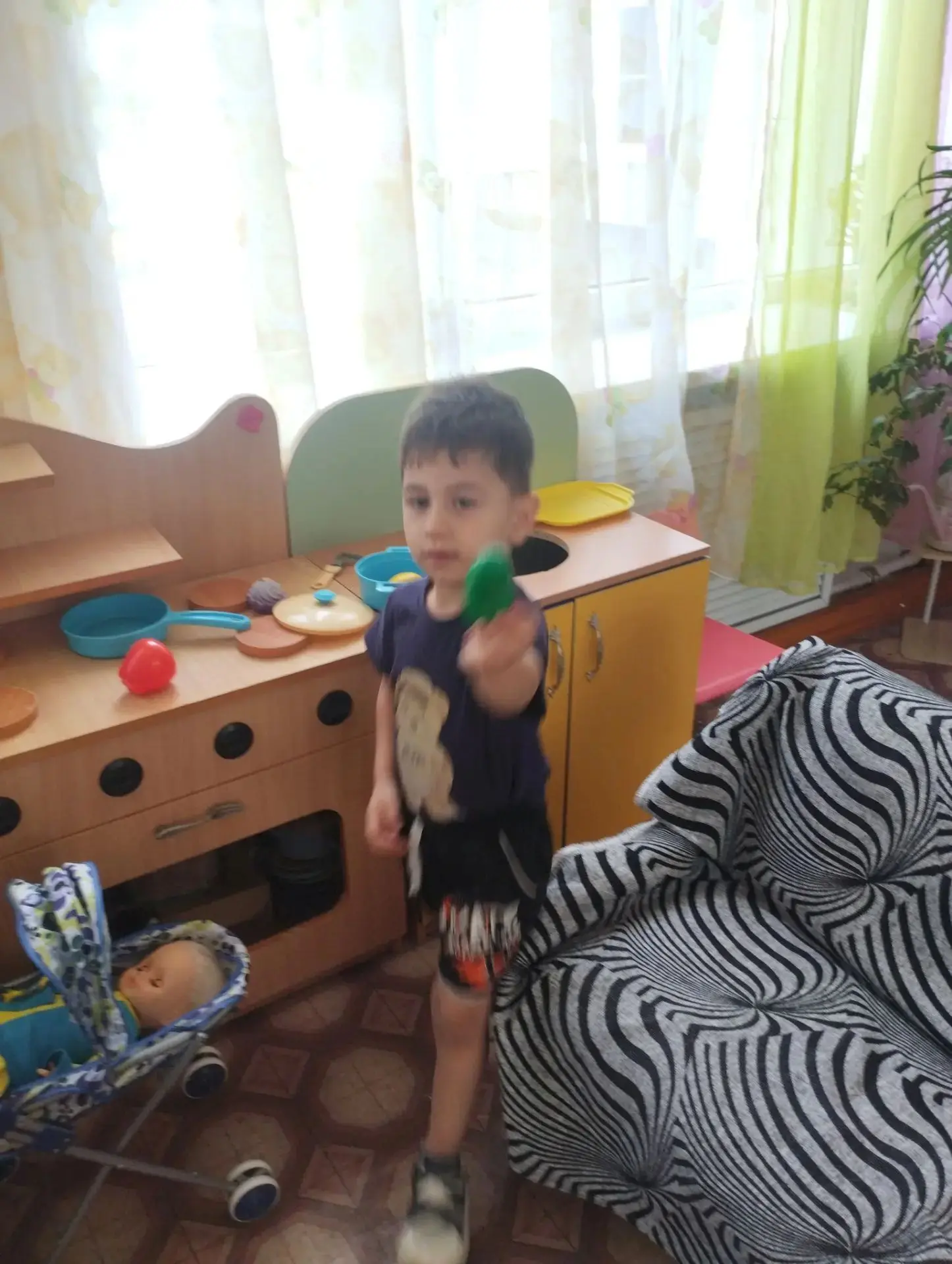 Адаптация ребенка 2-3 лет к детскому саду- это сложный процесс привыкания к новым услов...