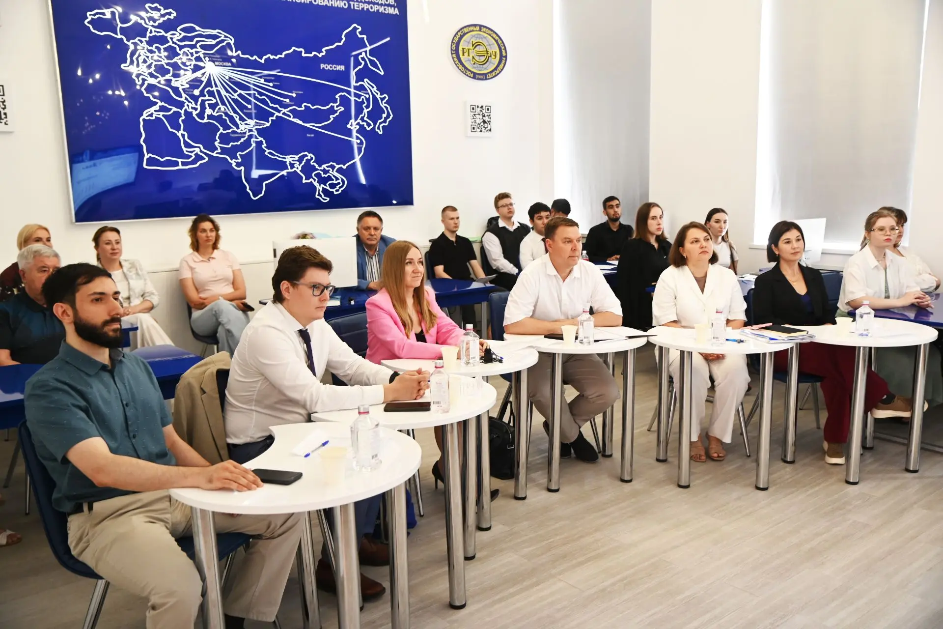 🎓 На открытой защите выпускных квалификационных работ в РГЭУ (РИНХ) представлен финалист Всероссийс
