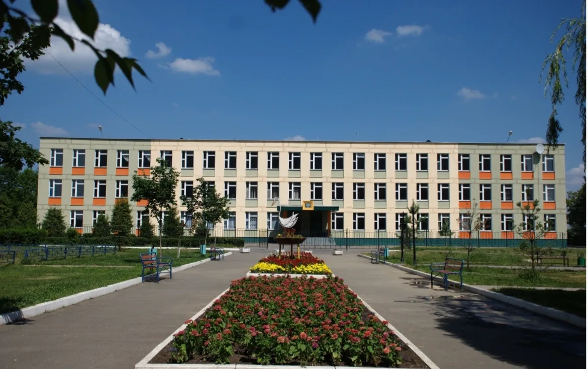 ‼️‼️‼️‼️‼️‼️‼️ЧП в старой школе 1392 им. Рябинкина! По информации из местных чатов подр...
