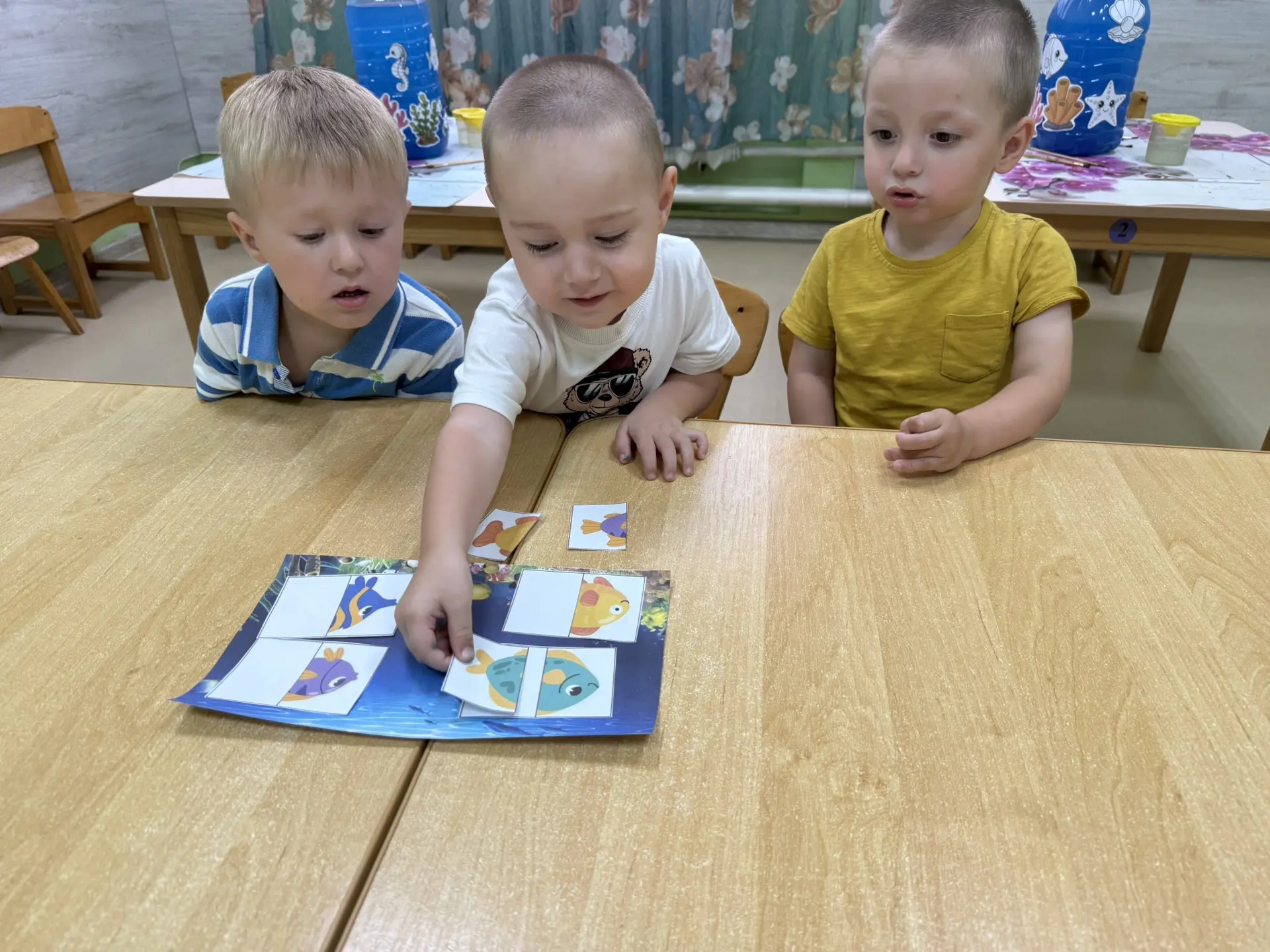 🎉 День подводного волшебства! 🎉

Сегодня мы с нашими малышами отправились в удивительное путешеств