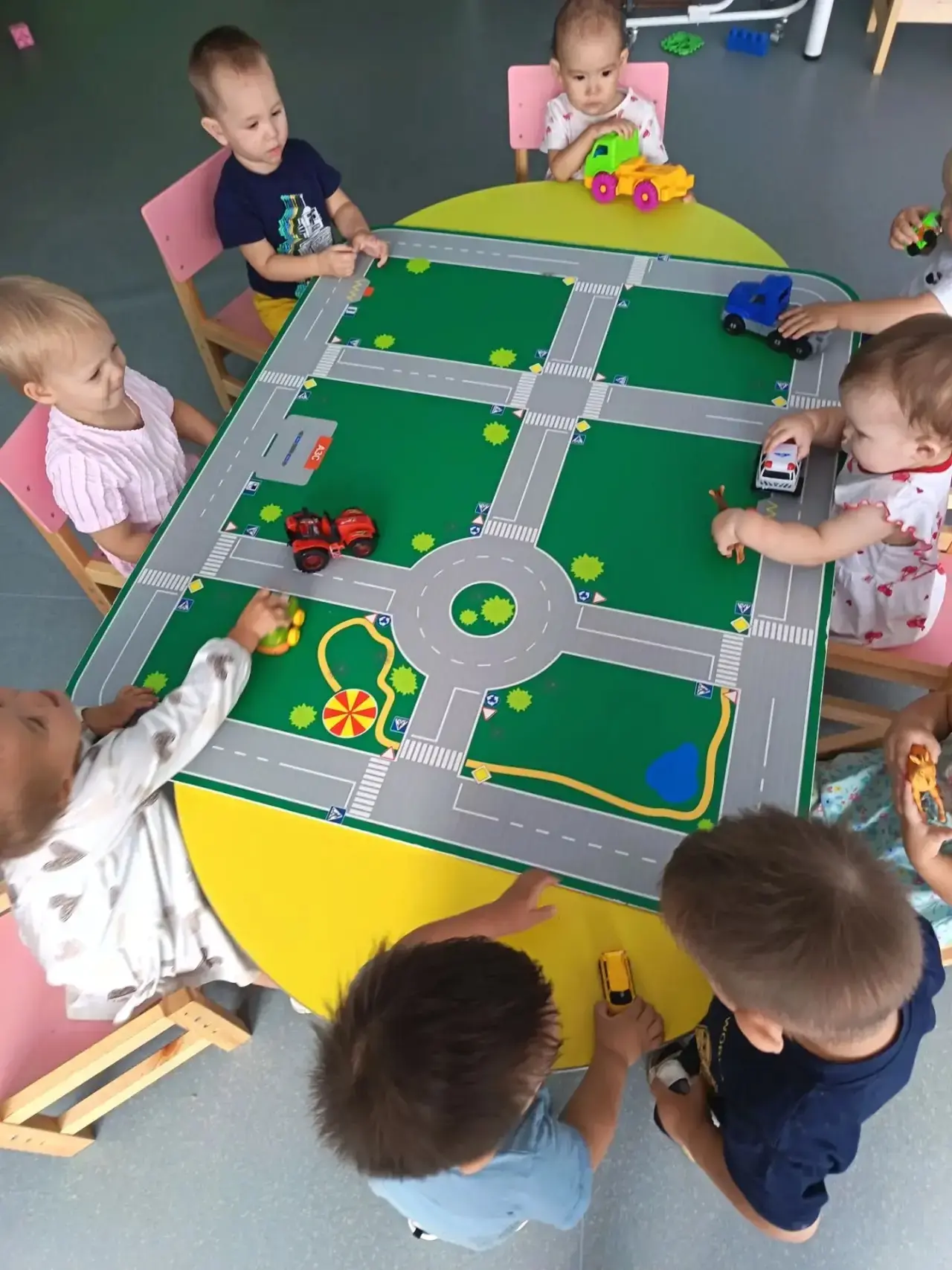 «Маленькие пешеходы»