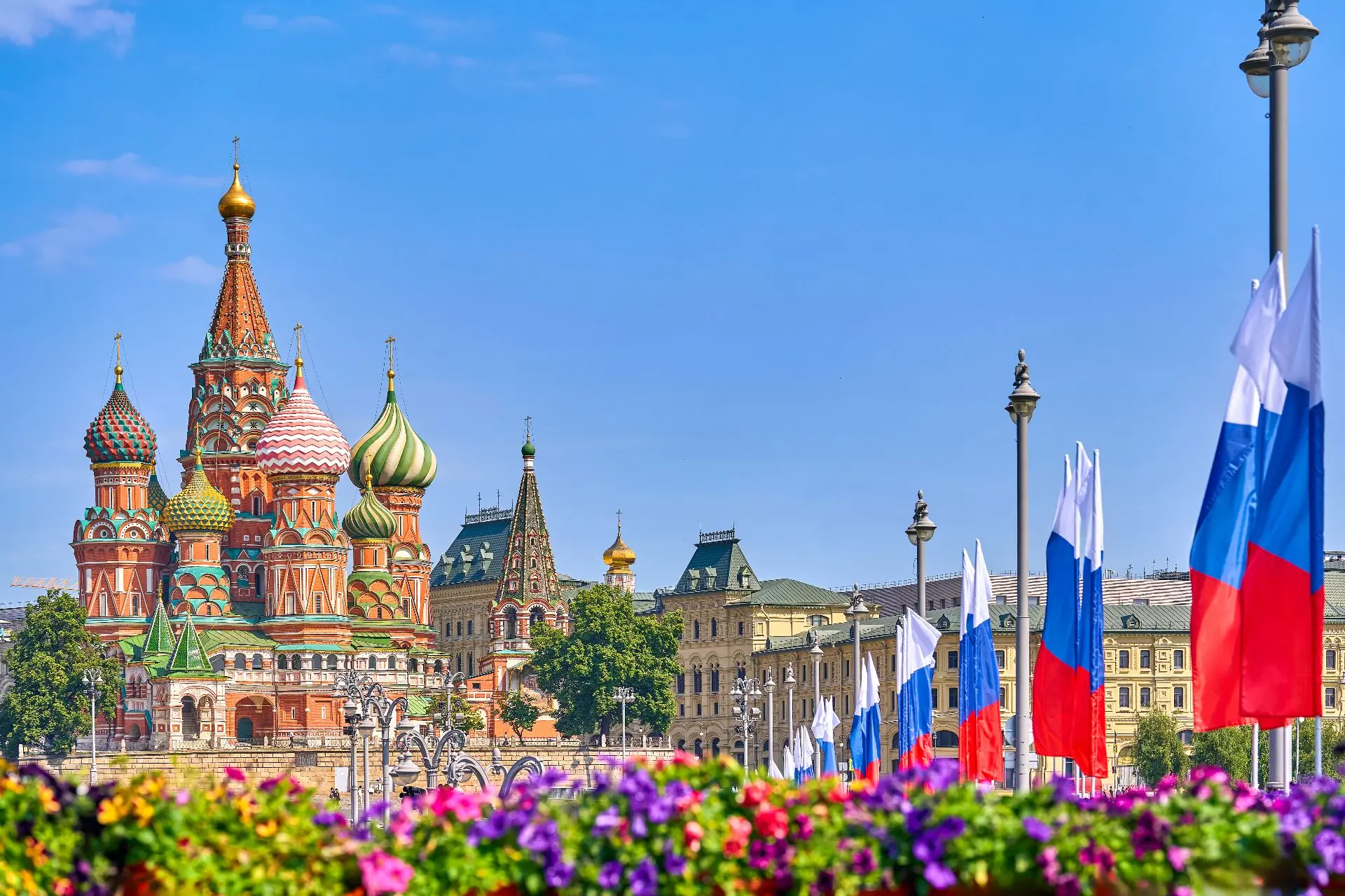 Ко Дню России Москву украсили триколорами 🇷🇺

📸: Мосфото

▪️ ИнфоМосква в Telegram и MAХ
