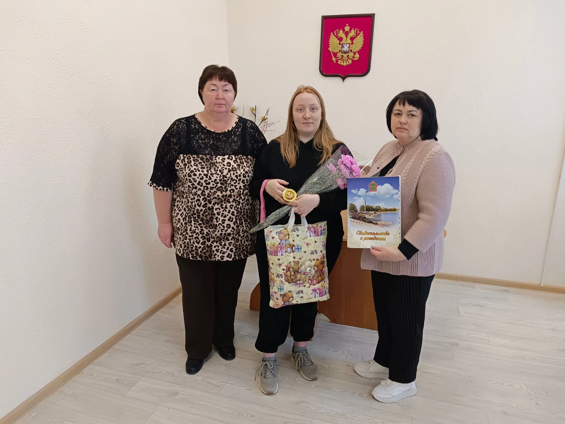 В Наровчатском районе проведена торжественная регистрация рождения ребёнка.