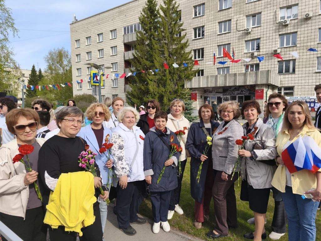 🔥 В Краснообск прошёл торжественный митинг, посвящённый 81-й годовщине Победы в Великой Отечественно