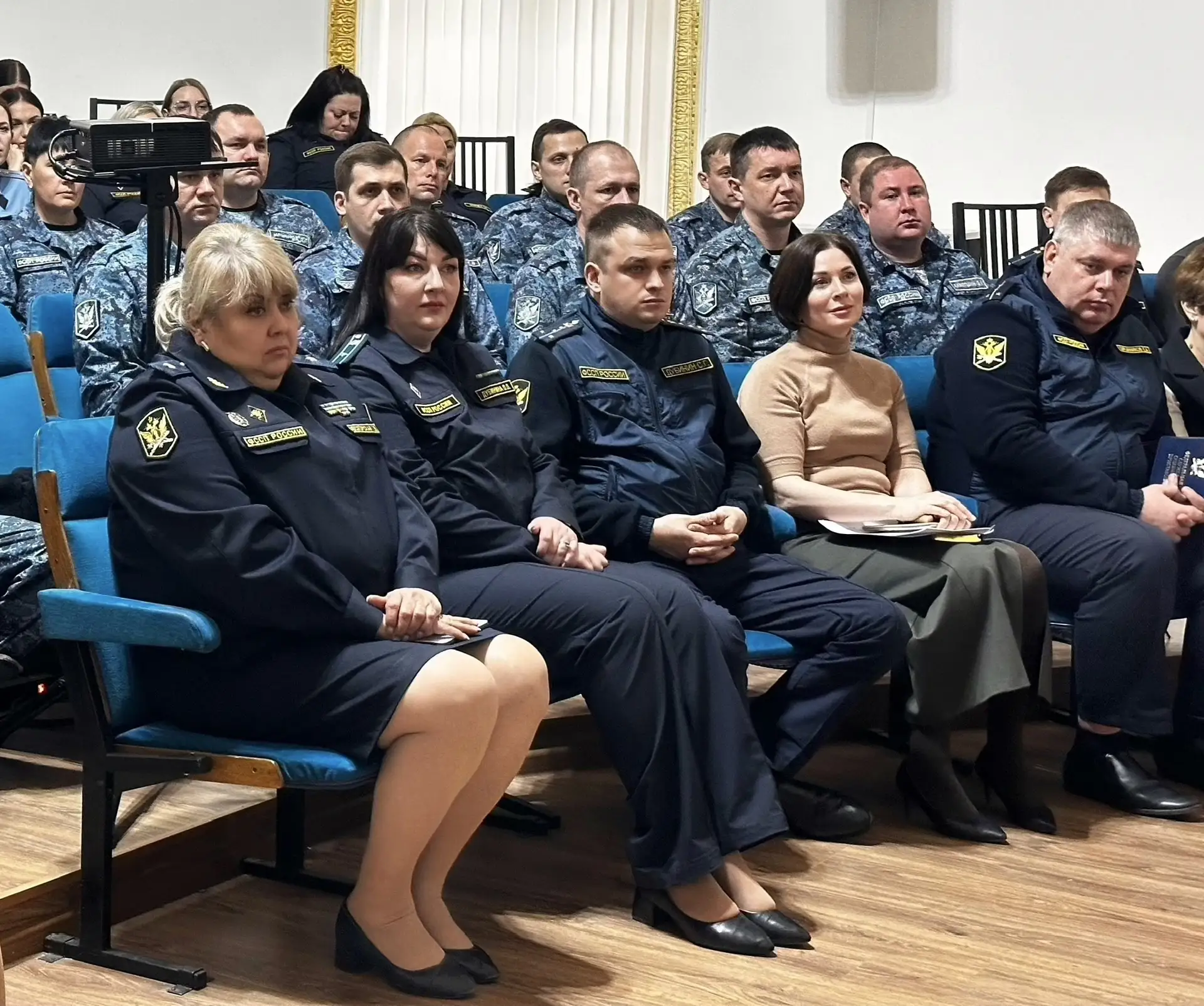 В рамках диалога с обществом: член Общественного совета провел для приставов Кубани лекцию о традици