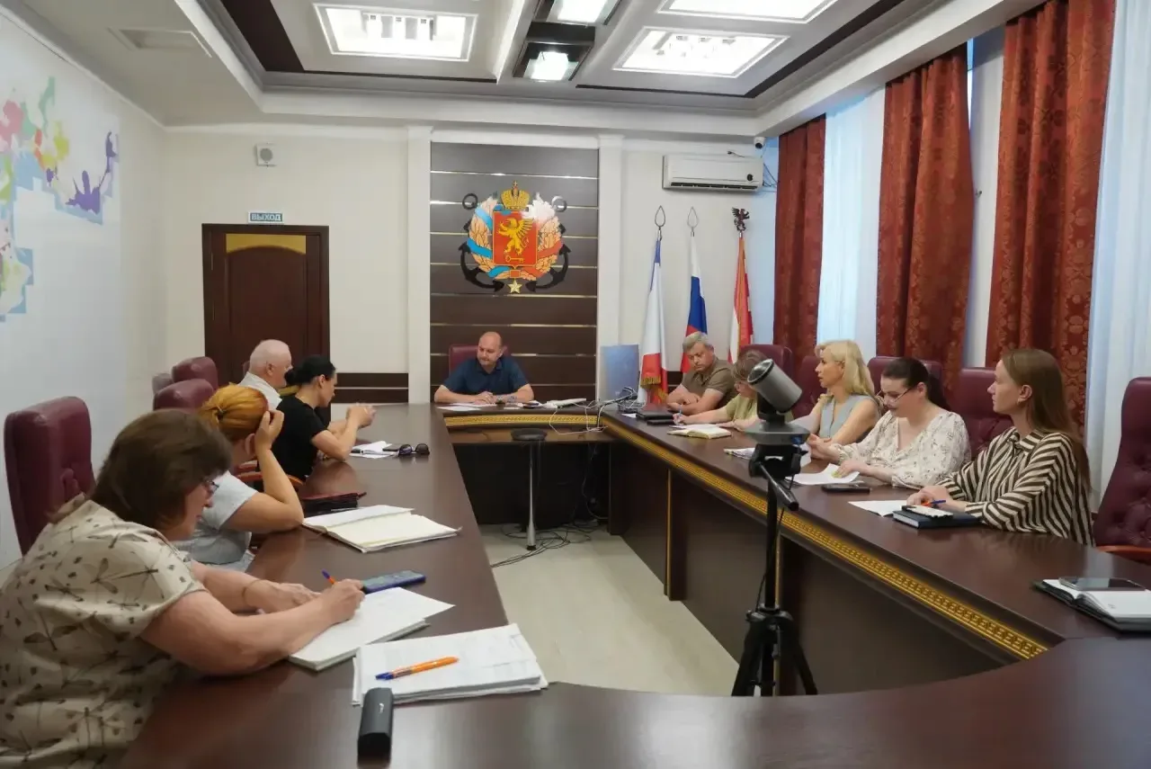 Какие вопросы больше всего волнуют керчан

КЕРЧЬ, 11 июн – Медиацентр. Керчане больше всего хотят, ч