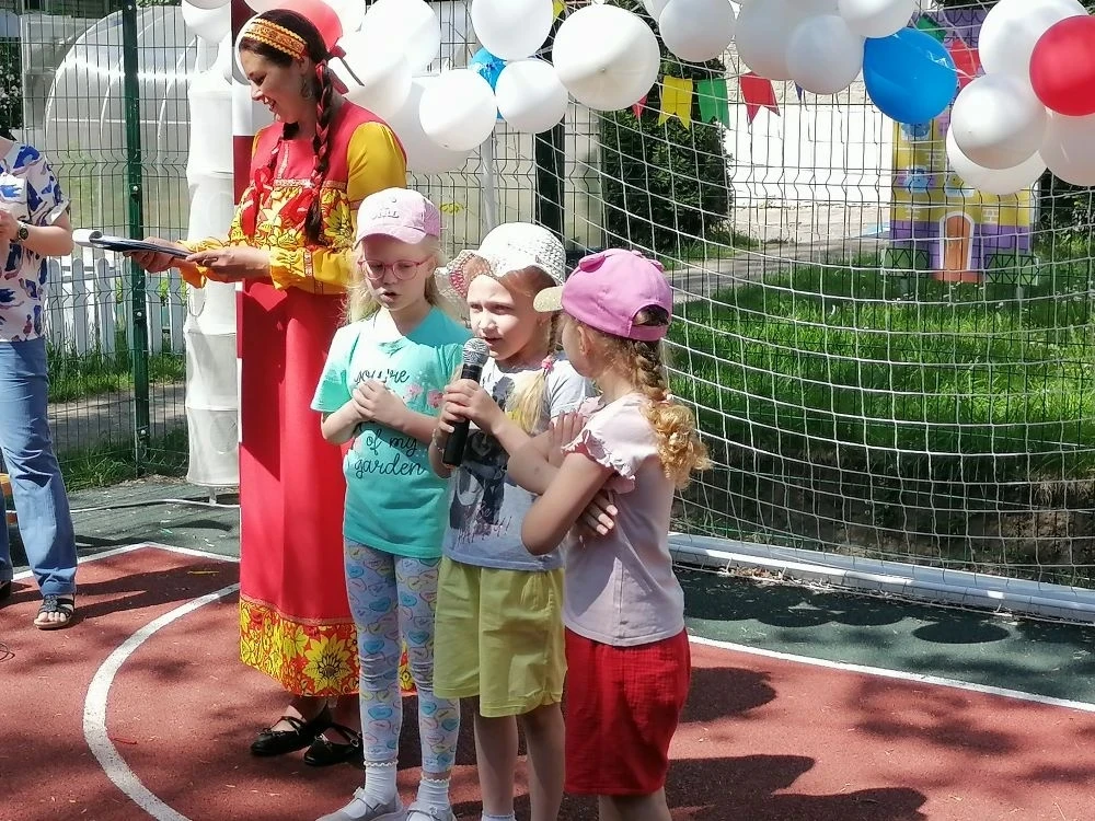 🎉 🇷🇺С Днём России, дорогие друзья! 🎉
Сегодня в нашем детском саду царила особая атмосфера — тёпл