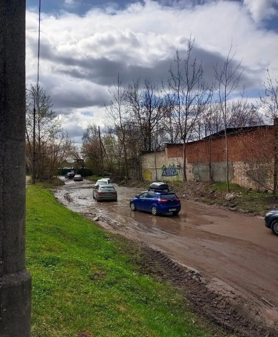 Оставшуюся часть улицы Толстого обещают отремонтировать в этом году