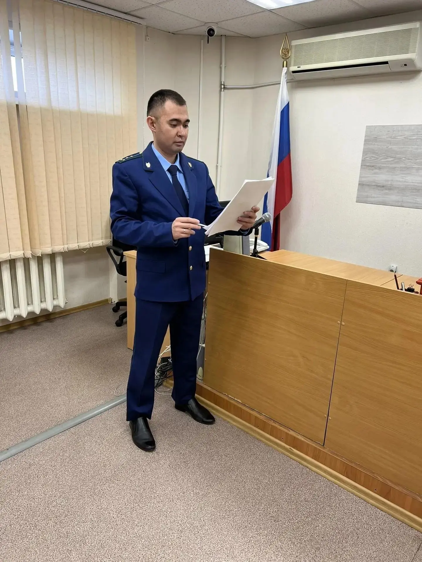 Не платил алименты — получил исправительные работы