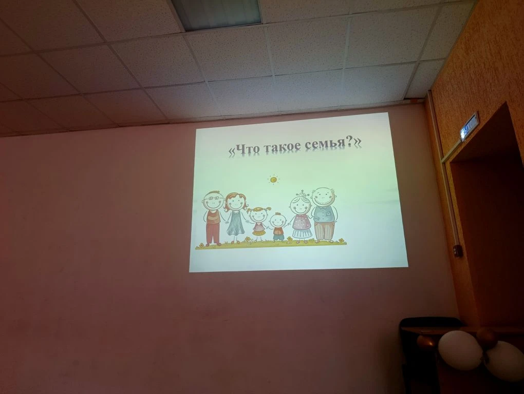 🌞 ДЕСЯТЫЙ ДЕНЬ В НАШЕМ ШКОЛЬНОМ ЛЕТНЕМ ЛАГЕРЕ — ЯРКИЙ, ТВОРЧЕСКИЙ И ОЧЕНЬ ДУШЕВНЫЙ! 🇷🇺

Сегодня в