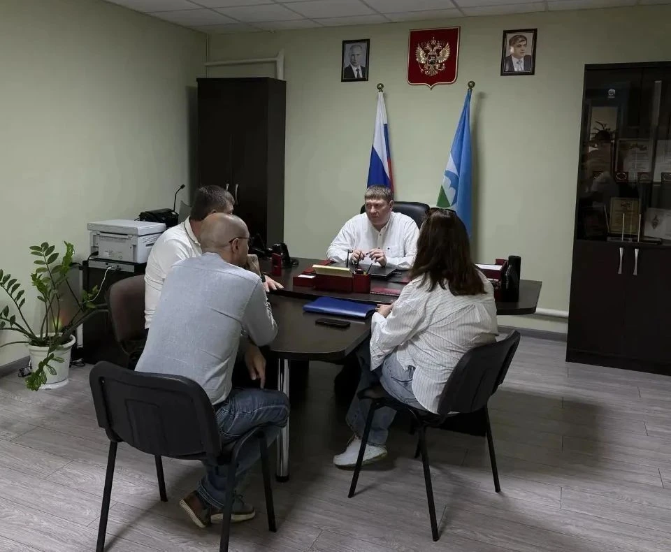 Сегодня провёл личный приём граждан.