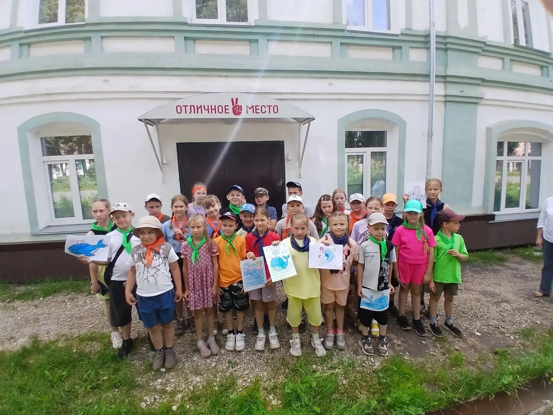 🐬🐳Сегодняшний день нашей смены мы посвятили удивительным обитателям морей и океанов -...