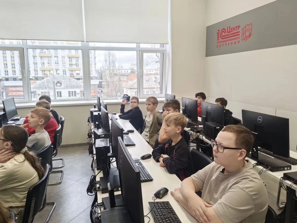 В минувшую пятницу для моих ребят из 5В класса, состоялось профориентационном занятии в компании "По