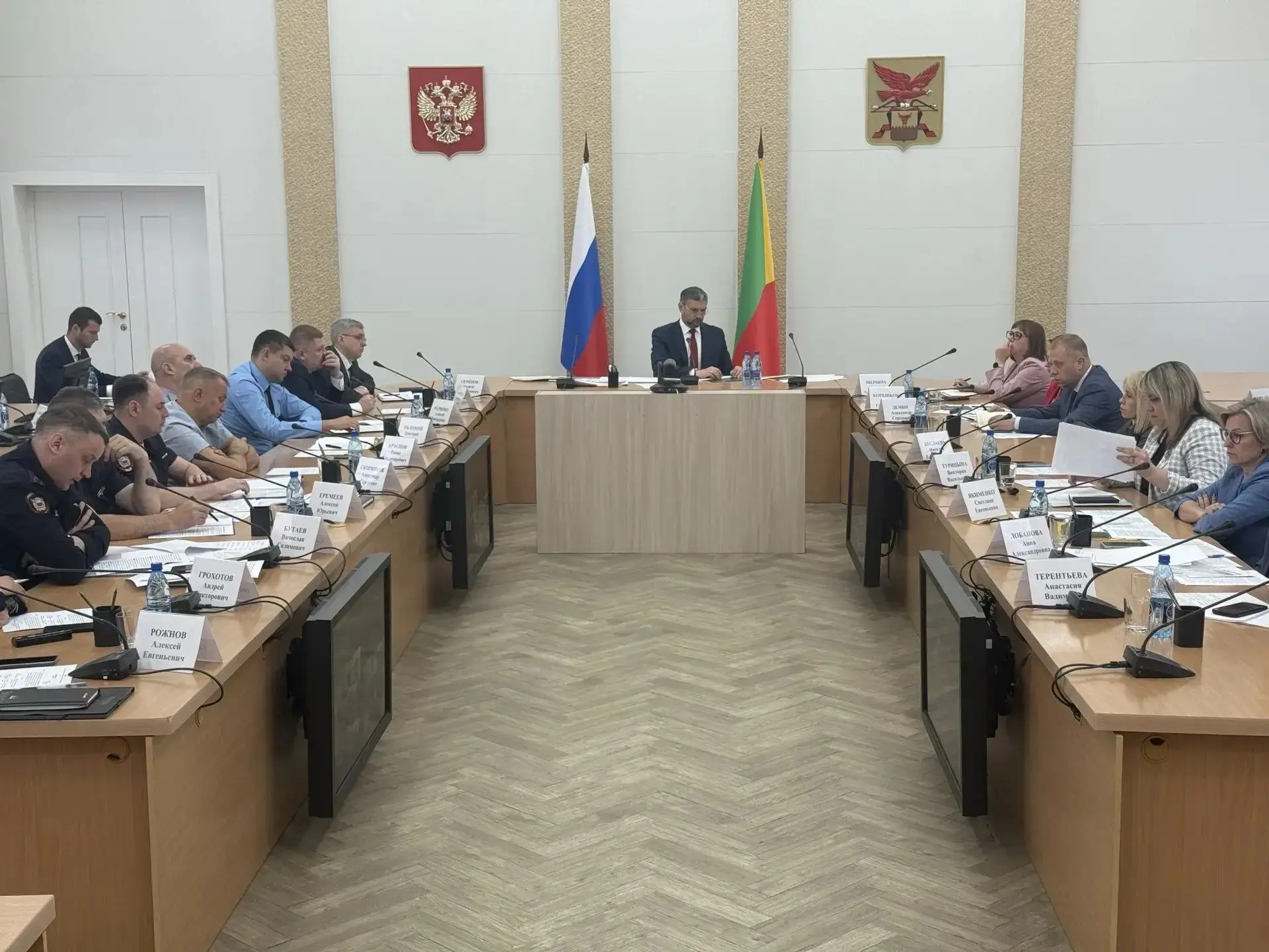 Защита молодежи от наркотиков стала одной из ключевых тем заседания антинаркотической комиссии Забай