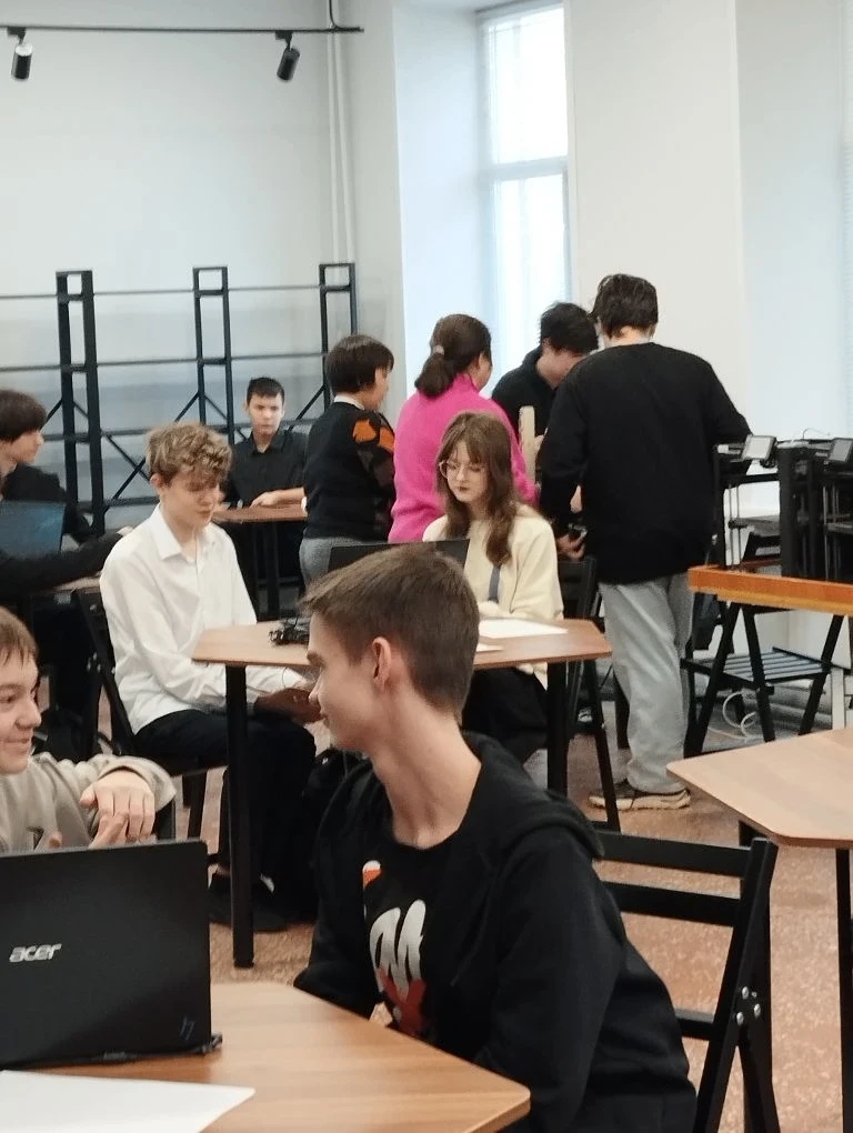 25 и 26 февраля, образовательное пространство МБУ ДО «Станция юных техников» стало ареной для демонс
