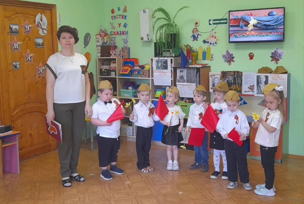 🌼 Маленький праздник большой Победы: утренник в младшей группе 🌼