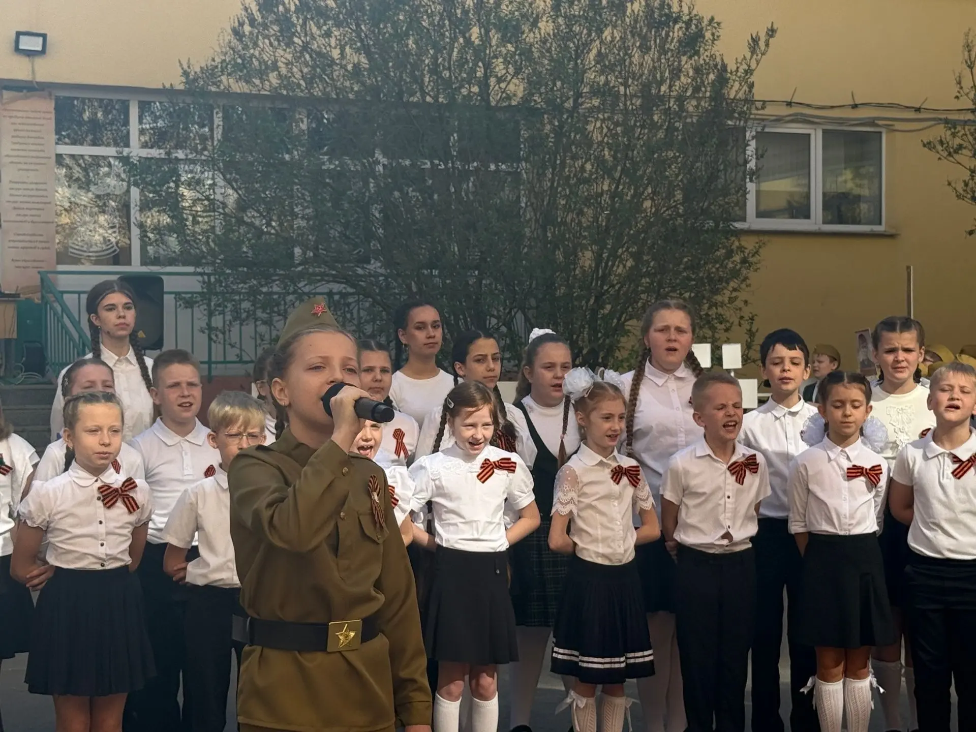 🇷🇺 С ДНЁМ ПОБЕДЫ!  Сегодня в главном корпусе Центра образования № 7 прошла грандиозная Линейка Побед