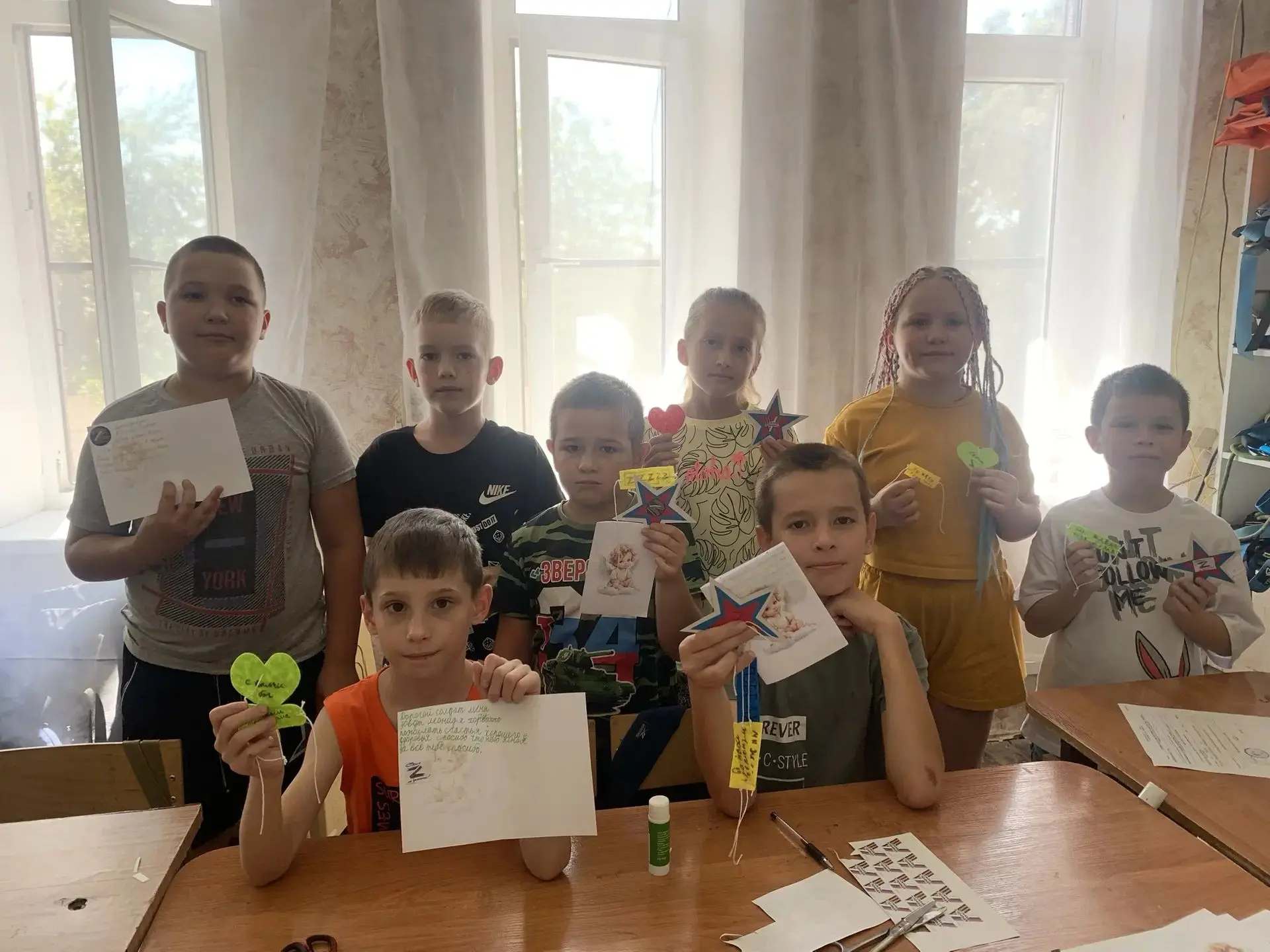 Тепло детских сердец — нашим защитникам ❤️