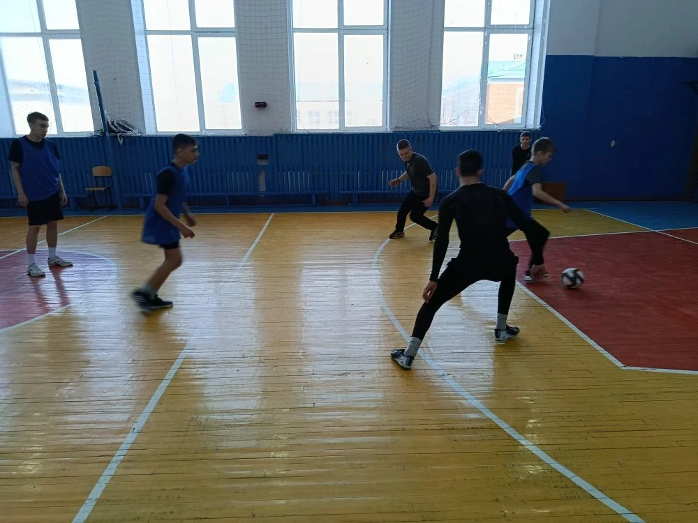 Школьный этап Президентских спортивных игр, прошедший на базе МАОУ СОШ Бердюжье, стал настоящим испы