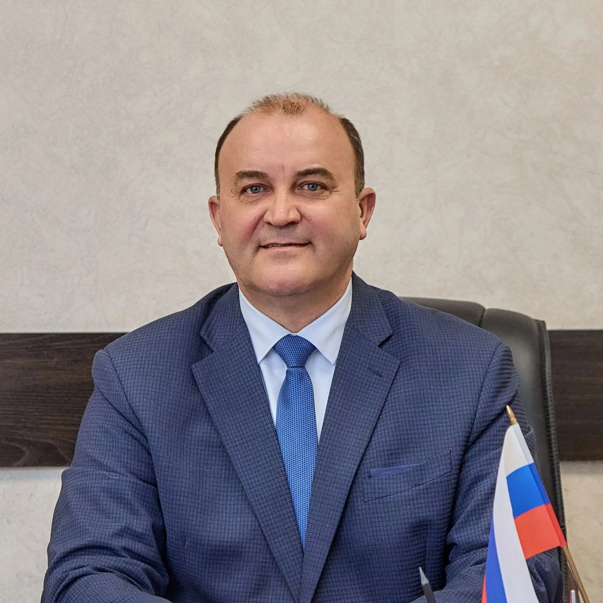 С Днем работников нефтяной и газовой промышленности!