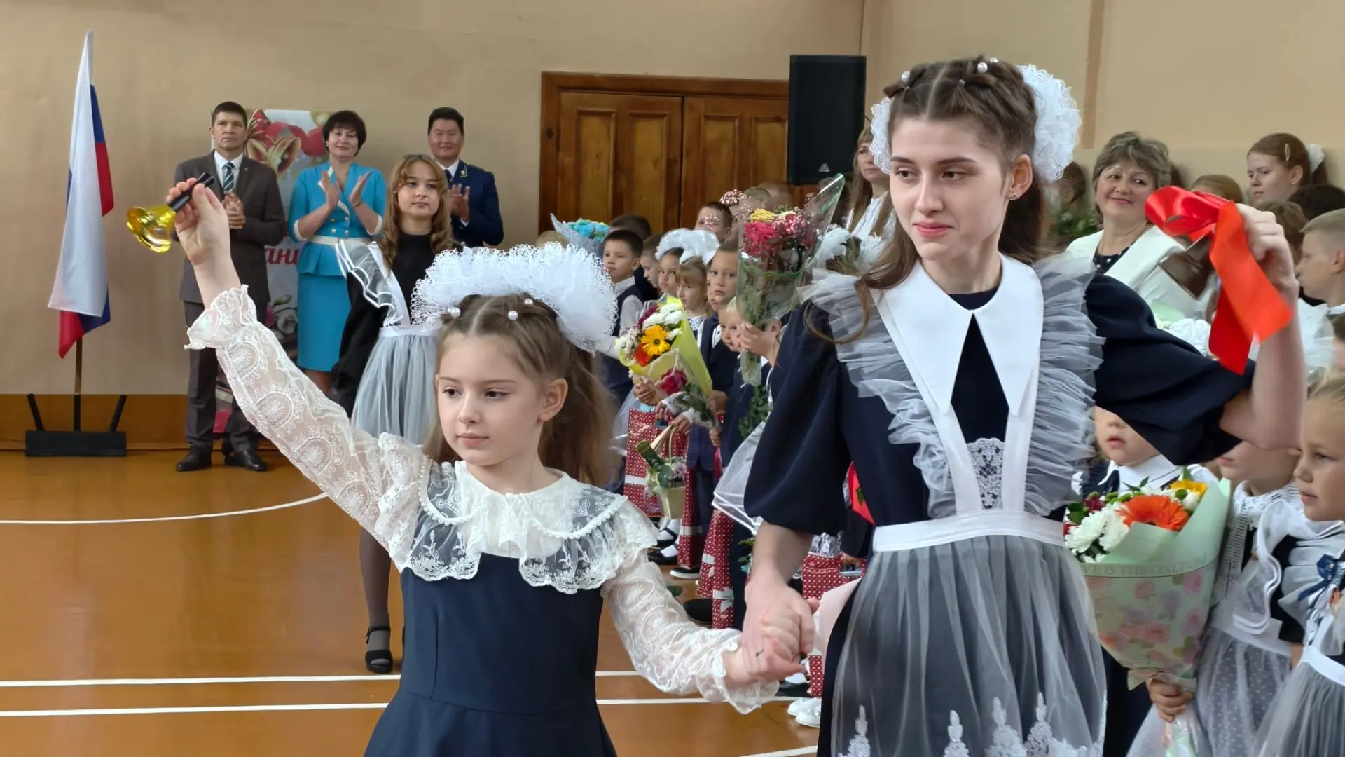 📢 ТОРЖЕСТВЕННАЯ ЛИНЕЙКА «ДЕНЬ ЗНАНИЙ»: ПРАЗДНИК СОСТОЯЛСЯ! 🎉